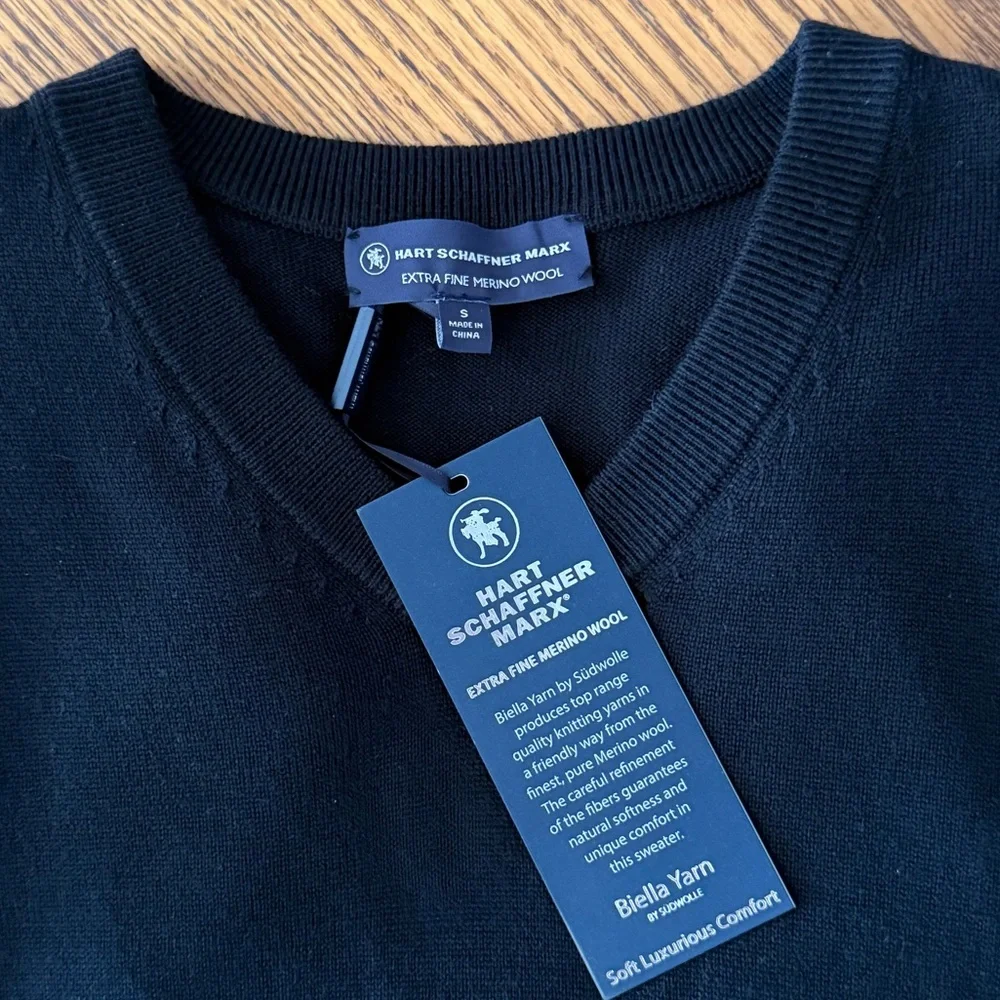 Hart Schaffner Marx Merino Wool V-Neck Sweater - Black